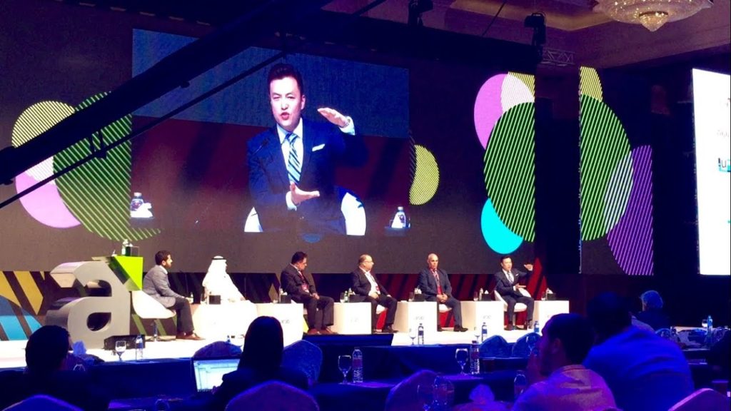 Scott Amyx Speaking on Smart Cities in Dubai