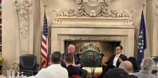 Scott Amyx Speaking at New York Yacht Club on AI 2